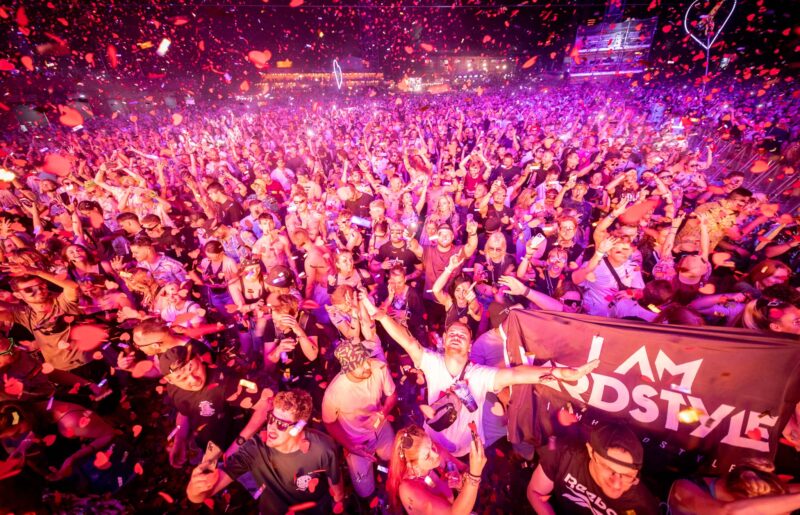 French strike disrupts Ostrava joy. Beats for Love festival compensates fans after Dimitri Vegas & Like Mike’s cancelled show